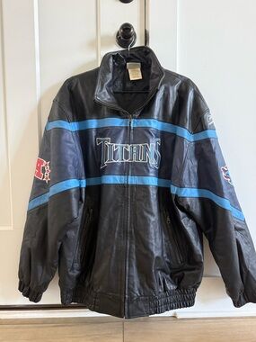 Vintage NFL Reebok Black Faux Leather Tenessee Titans Bomber Jacket